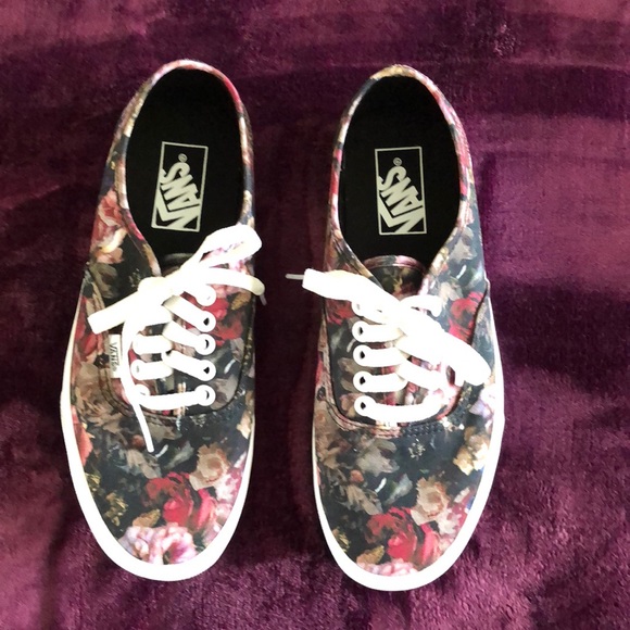 lace 5 hole vans